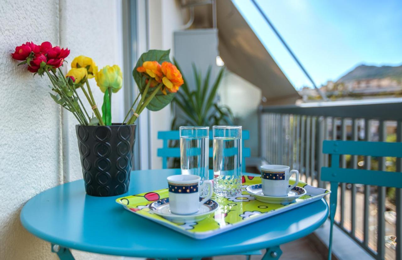 Ferienwohnung Διαμέρισμα Στο Κέντρο Δίπλα Στα Νοσοκομεία Και Τα Αξιοθέατα Athen Exterior foto