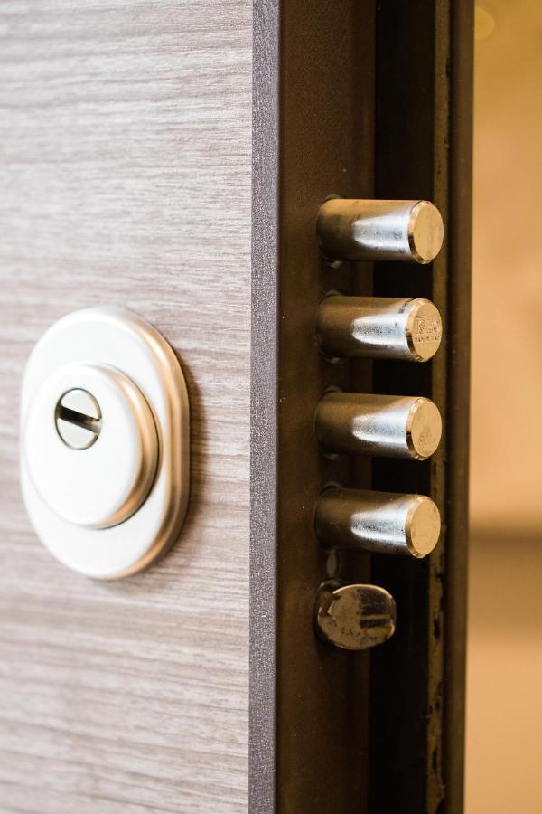 Ferienwohnung Διαμέρισμα Στο Κέντρο Δίπλα Στα Νοσοκομεία Και Τα Αξιοθέατα Athen Exterior foto